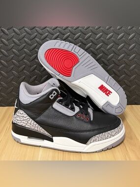 Nike Air Jordan 3 Retro OG Black Cement DN3707-010 Mens Size 7 Womens Size 8.5
